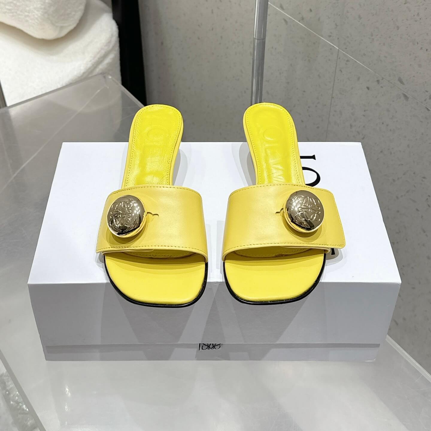 Elegant Minimalist Slide Sandals