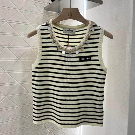 Trendy Pendant Neckline Knit Vest