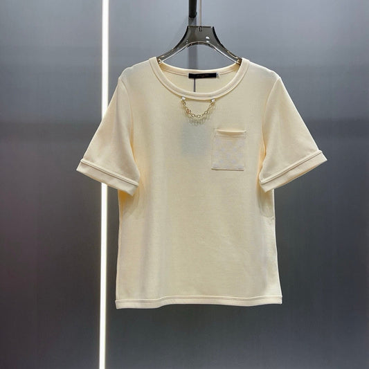 Chic Round-Neck Chain Detail T-Shirt