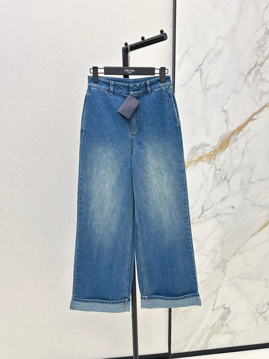 Trendy Classic Slightly Relaxed Jeans